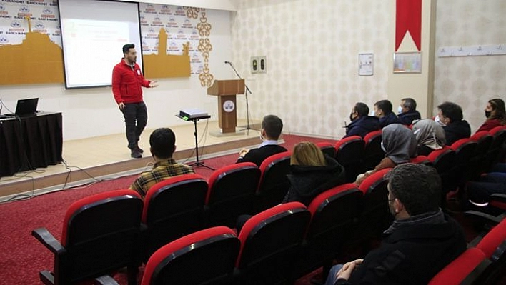 Elazığ Belediyesi Çalışanlarına İlk Yardım Eğitimi Verildi