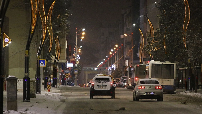 Elazığ Belediyesi Gece Saatlerine Dikkat Çekerek Uyardı