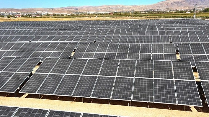 Elazığ Belediyesi Güneş Enerji Santrali Elektrik Üretmeye Başladı