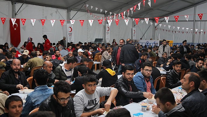 Elazığ Belediyesi'nden Bin Kişiye Davet