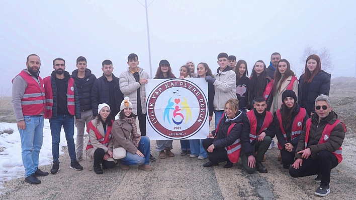 Elazığ Belediyesi'nden mama desteği