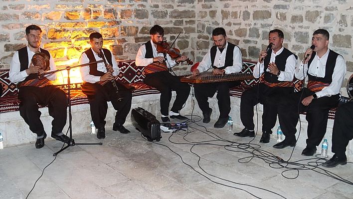 Elazığ Belediyesi'nden muhteşem Kürsübaşı dinletisi