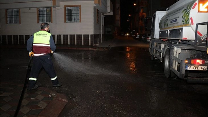 Elazığ Belediyesi'nden Şehir Genelinde Kapsamlı Temizlik