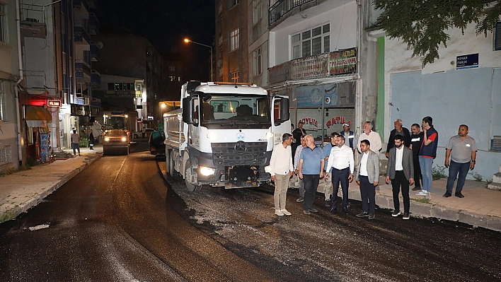 Elazığ Belediyesinden hummalı asfalt mesaisi