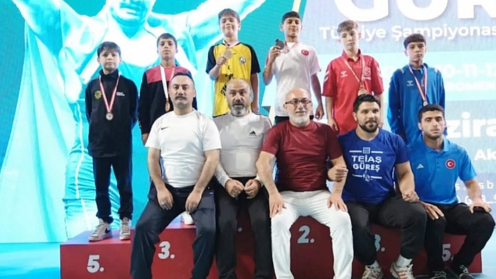 Elazığ Belediyespor kulübü sporcusu, Türkiye ikincisi oldu
