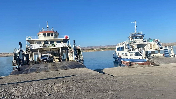 Elazığ Çemişgezek feribot seferleri durduruldu