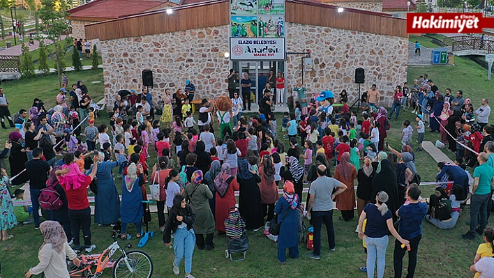 Elazığ'da Çocuklar Hem Çevreyi Temizledi Hem Eğlendi