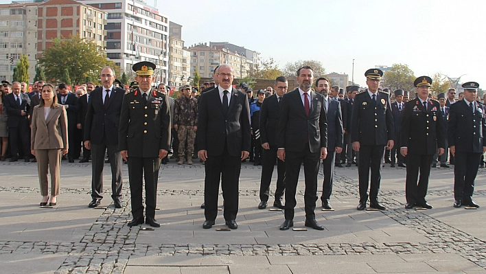 Elazığ'da 10 Kasım Atatürk'ü Anma Günü