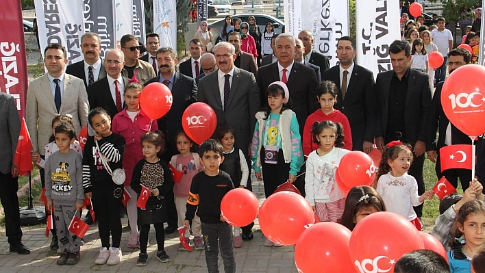 Elazığ'da 100'üncü Yıla Özel Bilim Şenliği Düzenlendi