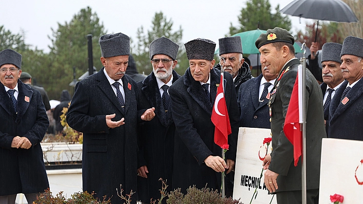 Elazığ'da 18 Mart Çanakkale şehitleri anma programı düzenlendi