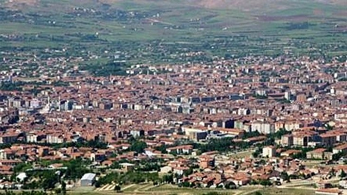 Elazığ'da 3 apartman karantinaya alındı