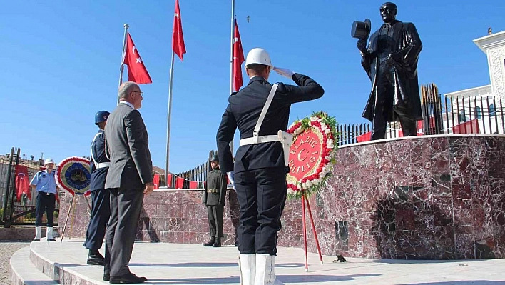 Elazığ'da 30 Ağustos Zafer Bayramı