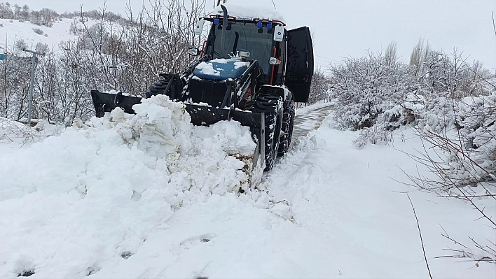 Elazığ'da 316 köy yolu ulaşıma kapandı