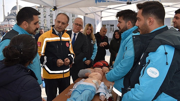 Elazığ'da Acil Sağlık Hizmetleri Haftası etkinlikleri devam ediyor