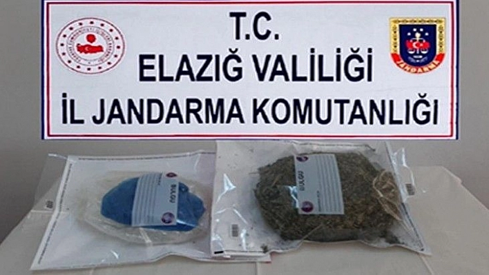 Elazığ'da araca zulalanmış vaziyette 1 buçuk kilo esrar ele geçirildi