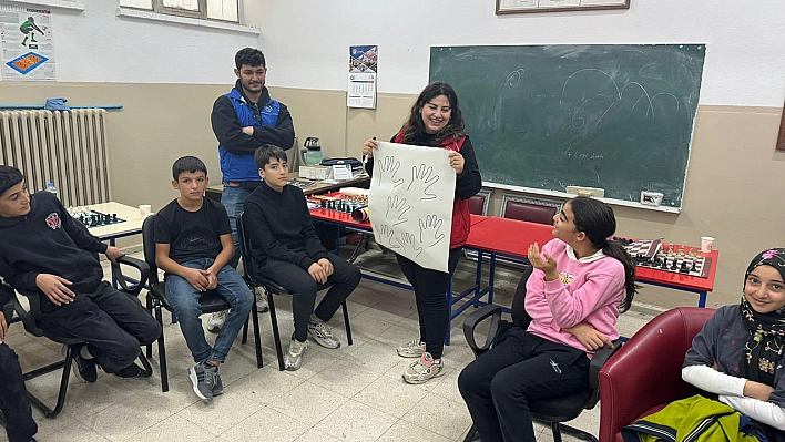 Elazığ'da 'arkadaşımdan öğreniyorum' ilk yardım eğitimi