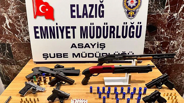 Elazığ'da Asayiş Uygulamalarında 8 Ruhsatsız Silah Ele Geçirildi