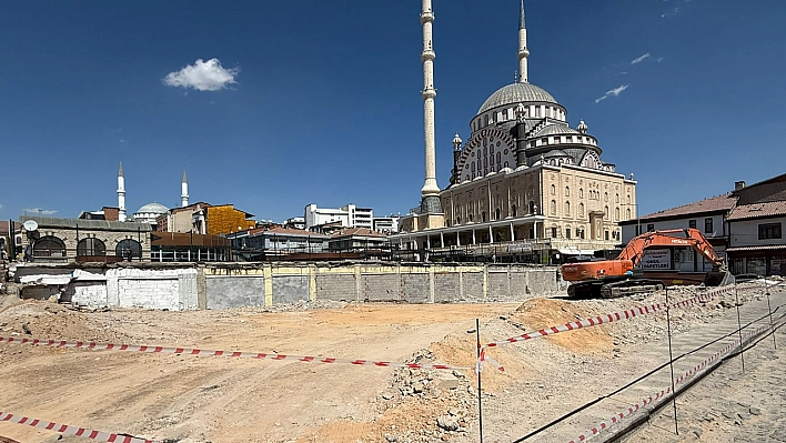 Elazığ'da Bakırcılar Çarşısı Projesinde ilk adım atıldı