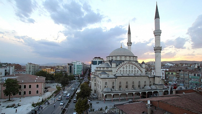 Elazığ'da Bayram Namazı Kaçta Kılınacak?