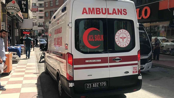 Elazığ'da bıçaklı kavga: 1 yaralı