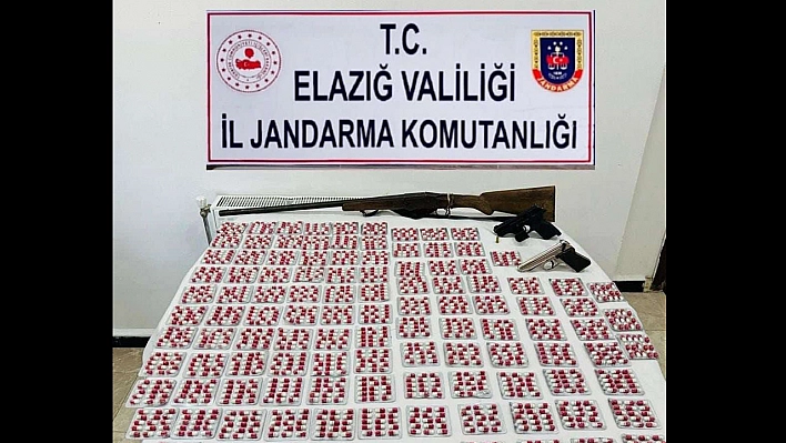 Elazığ'da Bin 751 Adet Sentetik Ecza Hap Ele Geçirildi