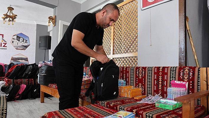 Elazığ'da binlerce öğrenciye kırtasiye yardımı yapıldı