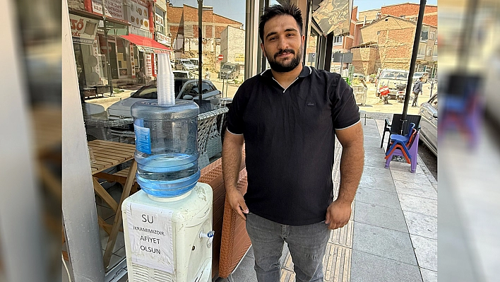 Elazığ'da bir esnaf uygulamasıyla yürekleri soğuttu
