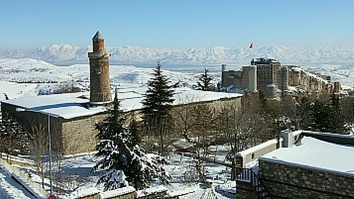 Elazığ'da bugün hava nasıl olacak? (19 Şubat 2025)