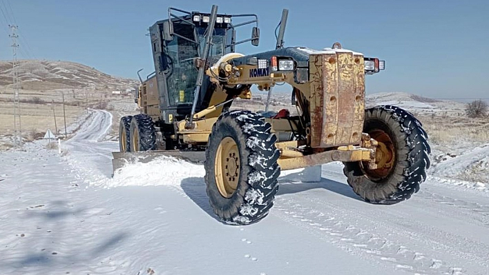 Elazığ'da bütün köy yolları açıldı