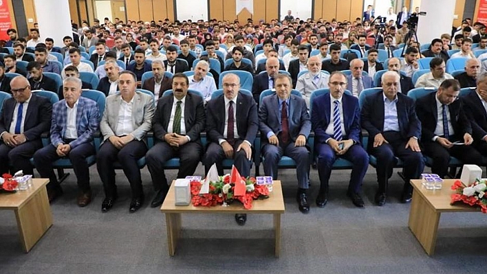 Elazığ'da din görevlilerinin meslek eğitimi başladı