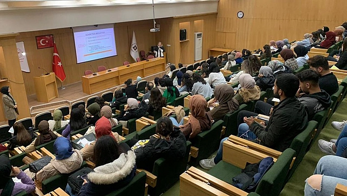 Elazığ'da Dünya Diyabet Günü Etkinliği Düzenledi