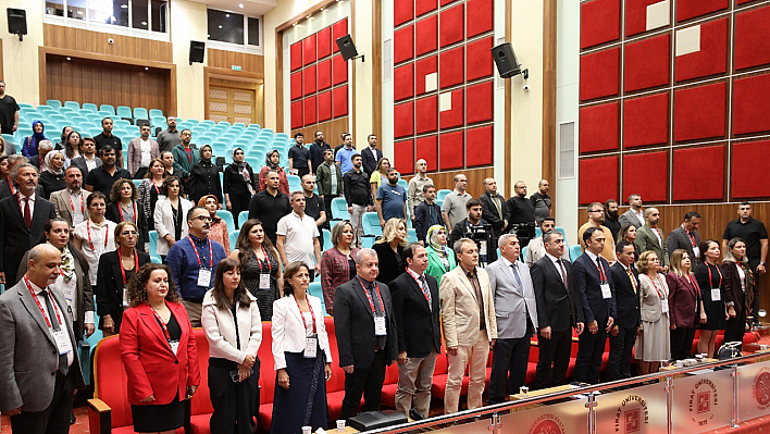 Elazığ'da Ekstrakorporeal Organ Destek Tedavilerinde Güncel Yaklaşımlar toplantısı