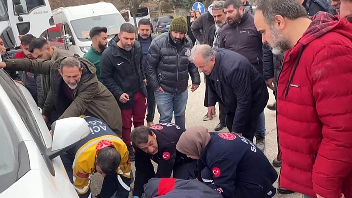 Elazığ'da feci kaza: Otomobilin altına girdi!