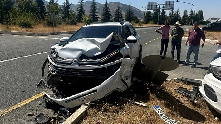 Elazığ'da Feci Kaza!