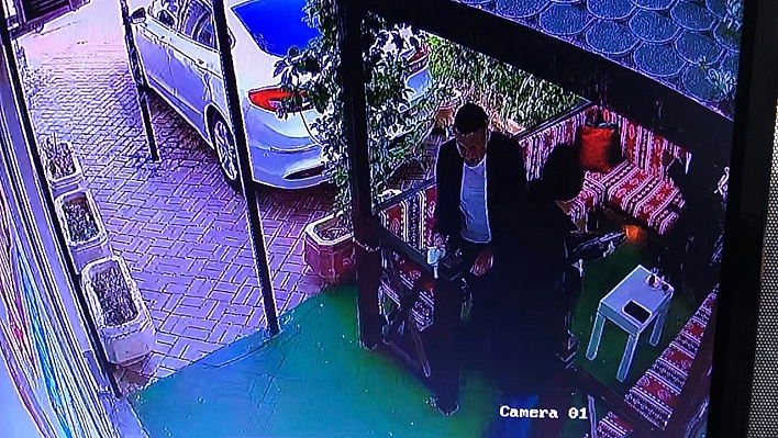Elazığ'da gazeteci Koca'ya silahlı saldırı anı kameraya yansıdı