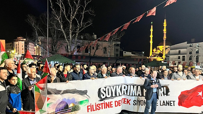 Elazığ'da Gazze Ve Doğu Türkistan'da Yaşanan Soykırım Bir Kez Daha Protesto Edildi