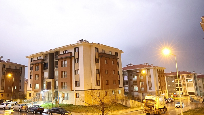 Elazığ'da Gece Gündüze Dönüştü