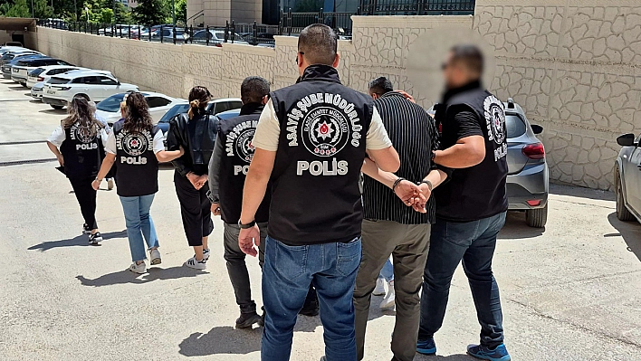 Elazığ'da güzellik salonuna fuhuş operasyonu!