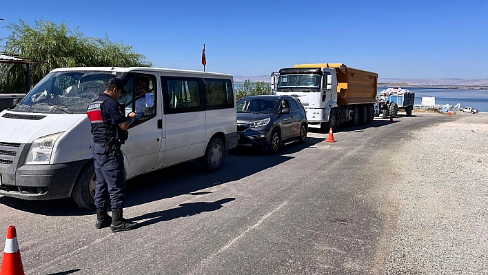 Elazığ'da huzur uygulaması: 43 yoklama kaçağı yakalandı