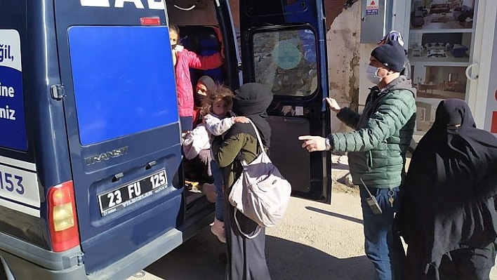 Elazığ'da ilginç olay: Zabıta dilenciyi yakaladı, vatandaş hala para vermeye çalıştı