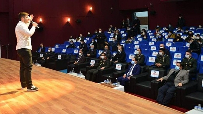 Elazığ'da İstiklal Marşı'nın kabulünün 100. yıl dönümü