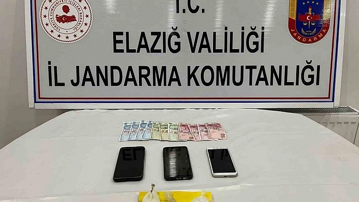 Elazığ'da jandarma ekipleri uyuşturucuya geçit vermiyor