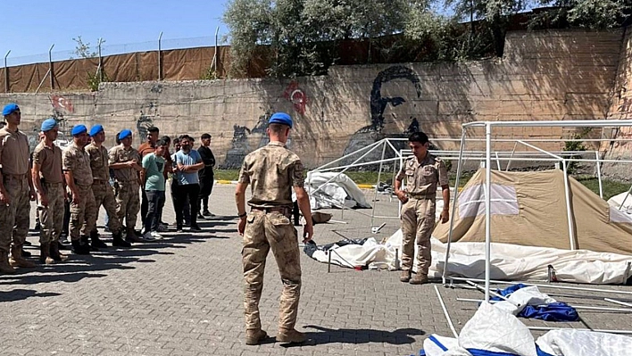 Elazığ'da Jandarma Personeline Acil Durum Eğitimi