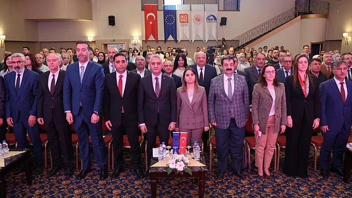 Elazığ'da 'Kadın ve Genç İstihdamın Desteklenmesi' Konferansının Kapanışı Gerçekleşti