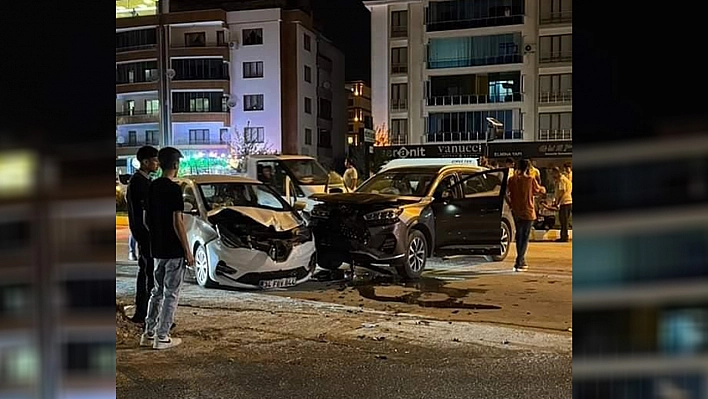 Elazığ'da korkutan trafik kazası!