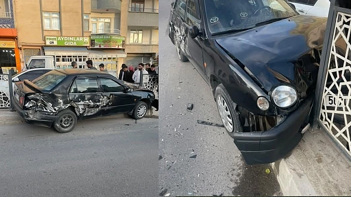 Elazığ'da maddi hasarlı kaza