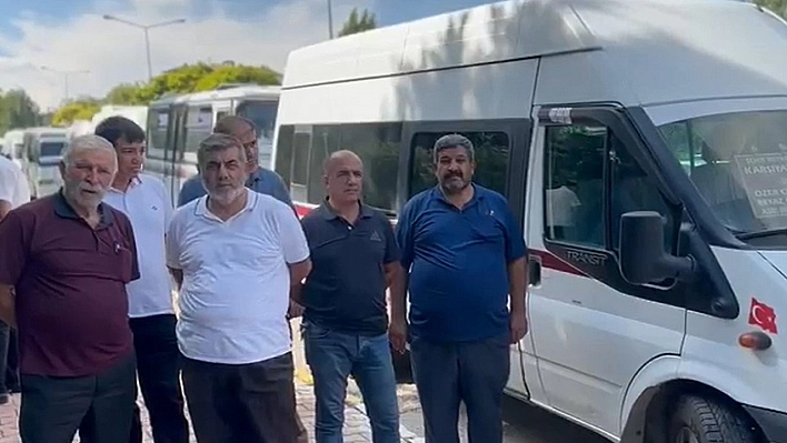 Elazığ'da minibüs şoförleri kontak kapattı