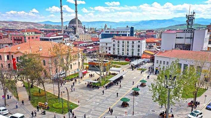 Elazığ'da Neler Oluyor?