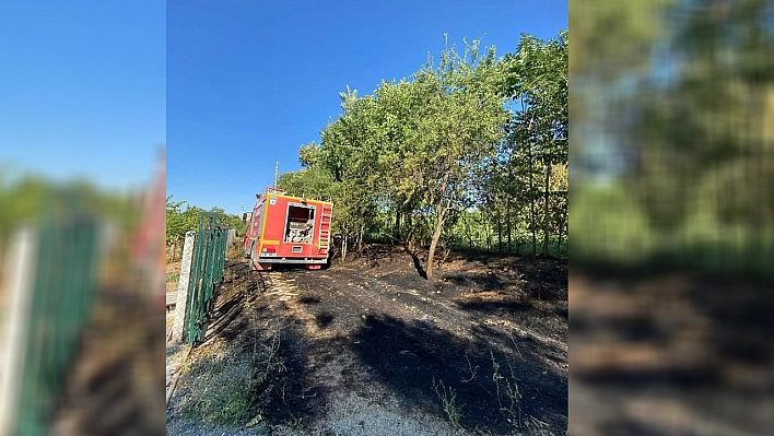 Elazığ'da Örtü ve Bahçe Yangını