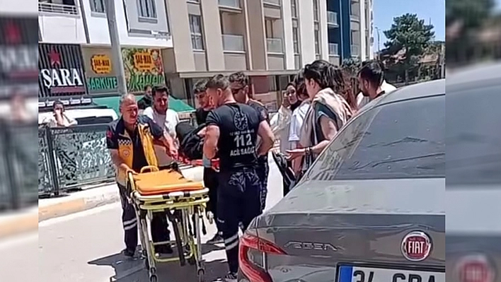 Elazığ'da otomobil yayaya çarptı: 1 yaralı